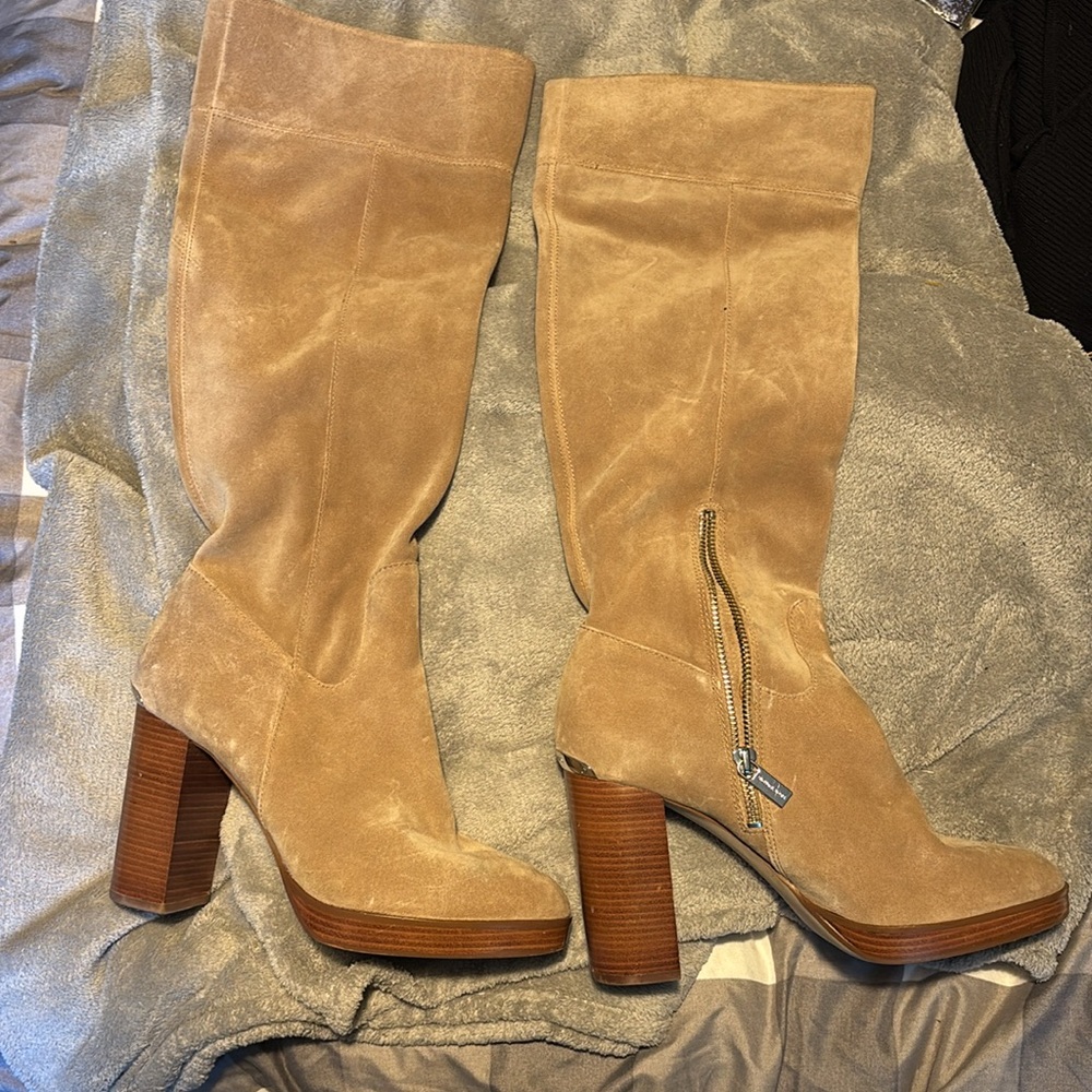 Michael Kors Regina boot - Picture 4 of 7